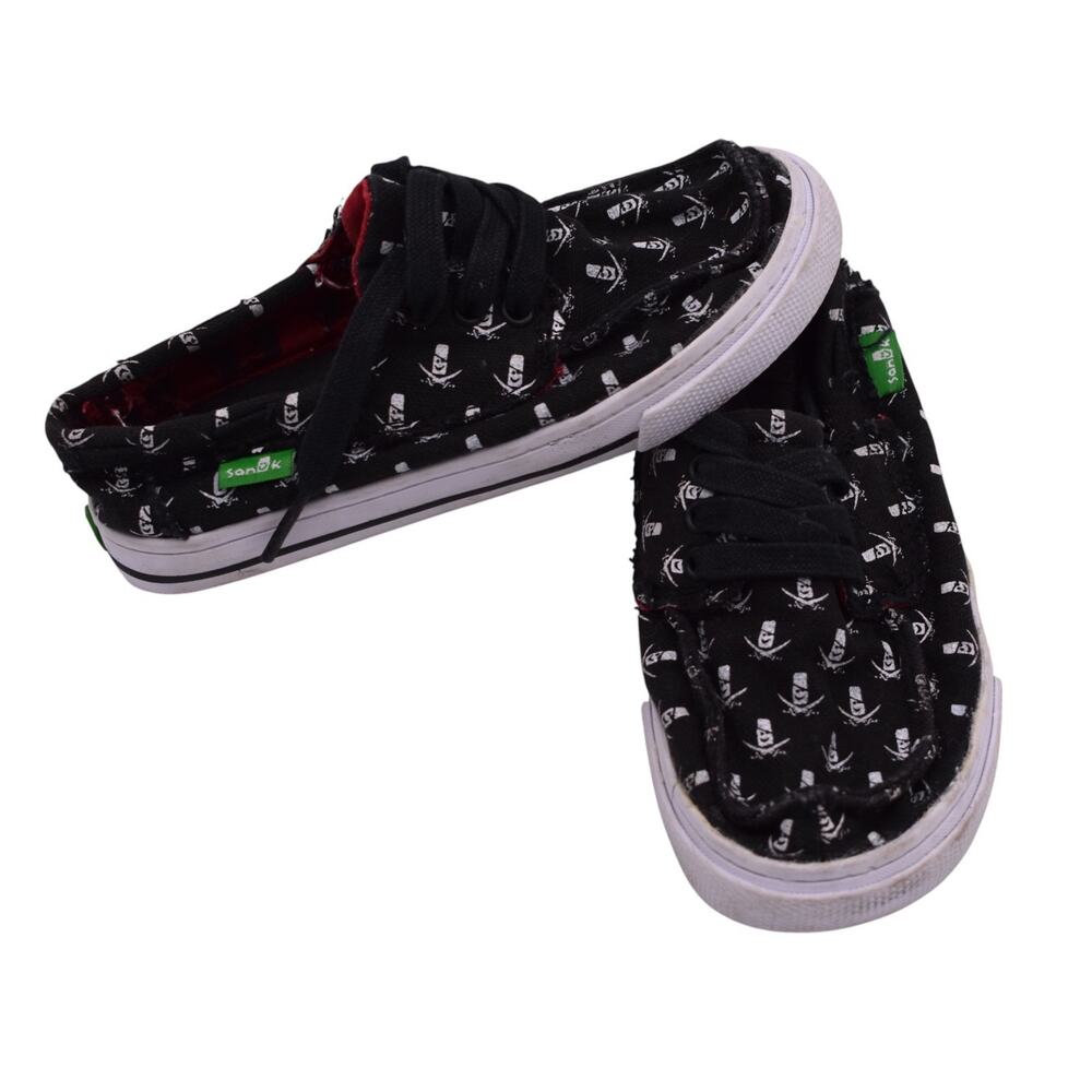 SANUK Boys Pirate Lace Up Shoe - Shipwrecked Black & White - Kids Boys 10